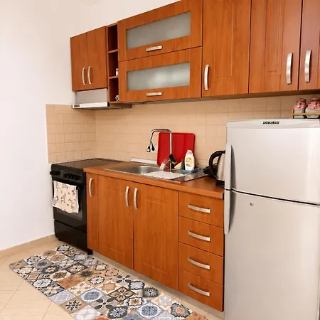 Silent Apartment *